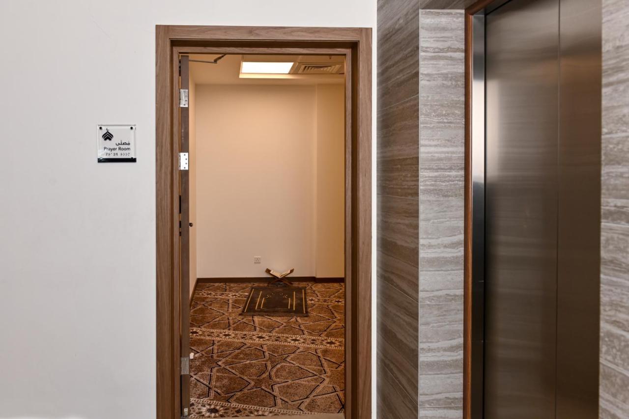 Comfort Hotel Jeddah King Road Екстер'єр фото