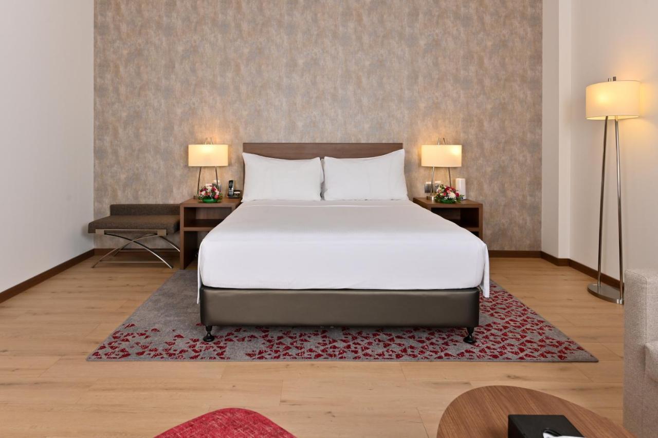 Comfort Hotel Jeddah King Road Екстер'єр фото