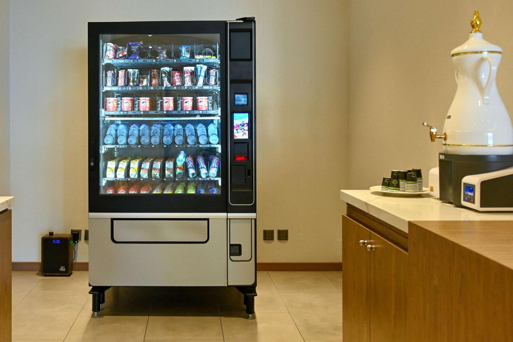 Comfort Hotel Jeddah King Road Екстер'єр фото